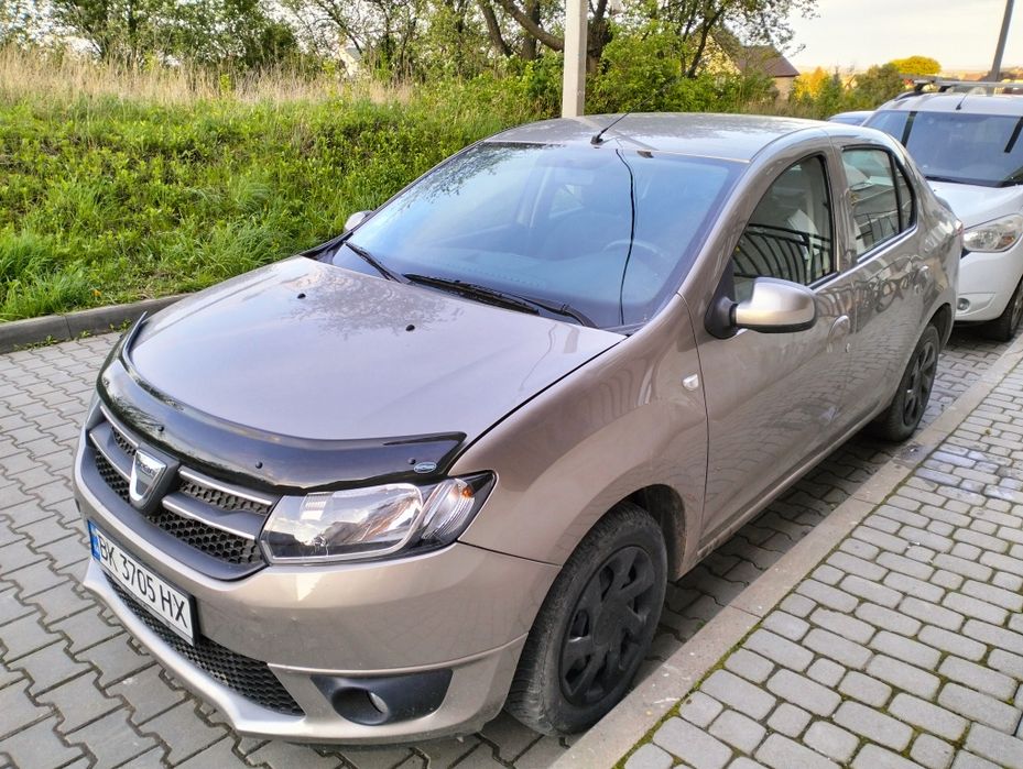 Оренда автомобіля.