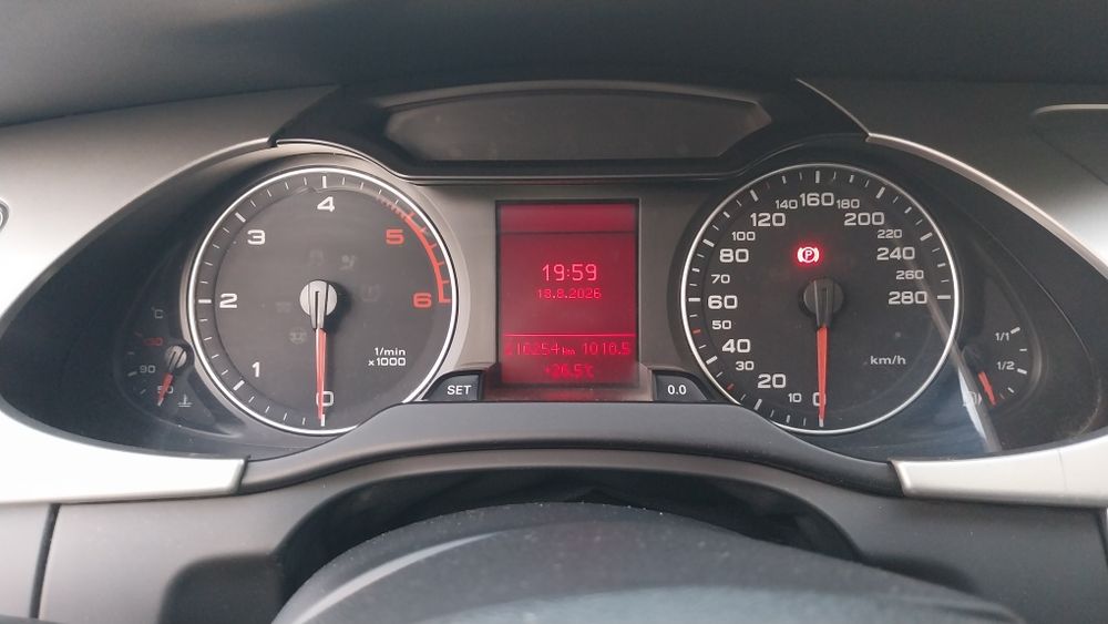 Audi A4 B8 2011 2.0 TDi