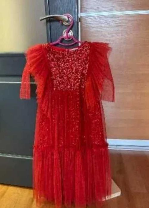 Прокат  плаття ціна 250 грн