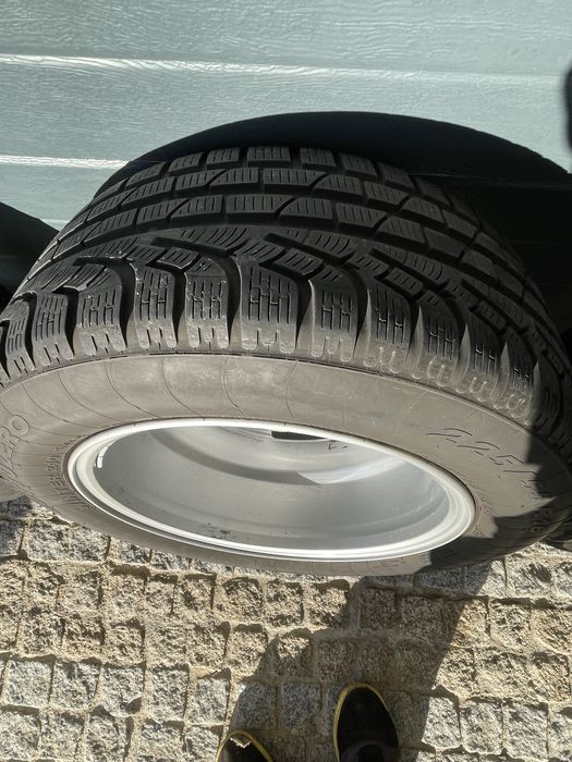 Jantes mercedes  E270 em bom estado e com pneus.  225/55 R16