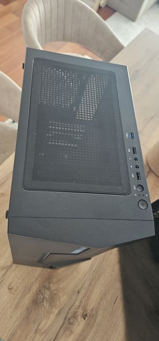 2 caixas PC gaming ATX – 1 nova + 1 usada com – preço para despachar