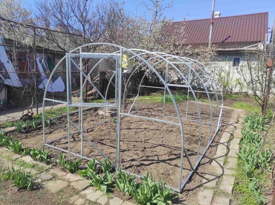 Теплиця ,каркас ,полікарбонат
