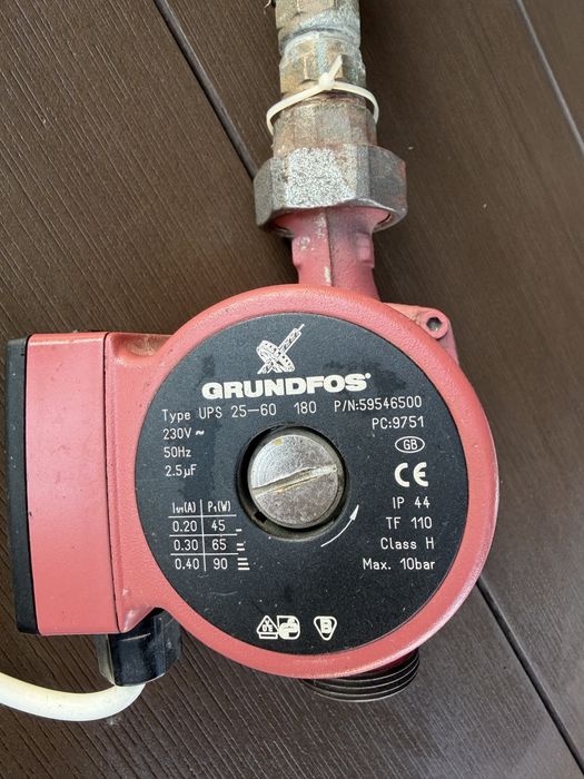 Pompa obiegowa Grundfos UPS 25-60 180 + zawór i filtr CO