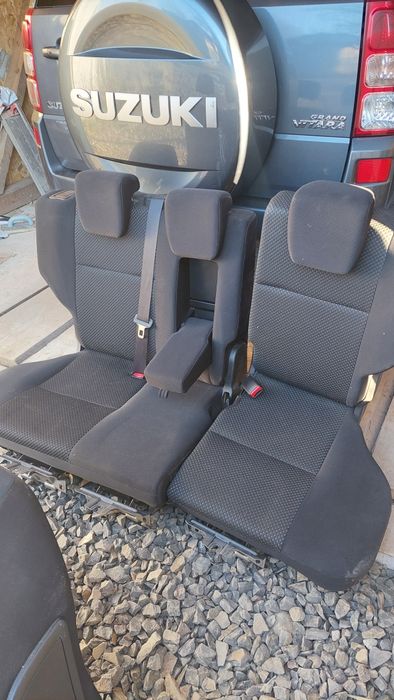 Сидіння в гарному стані