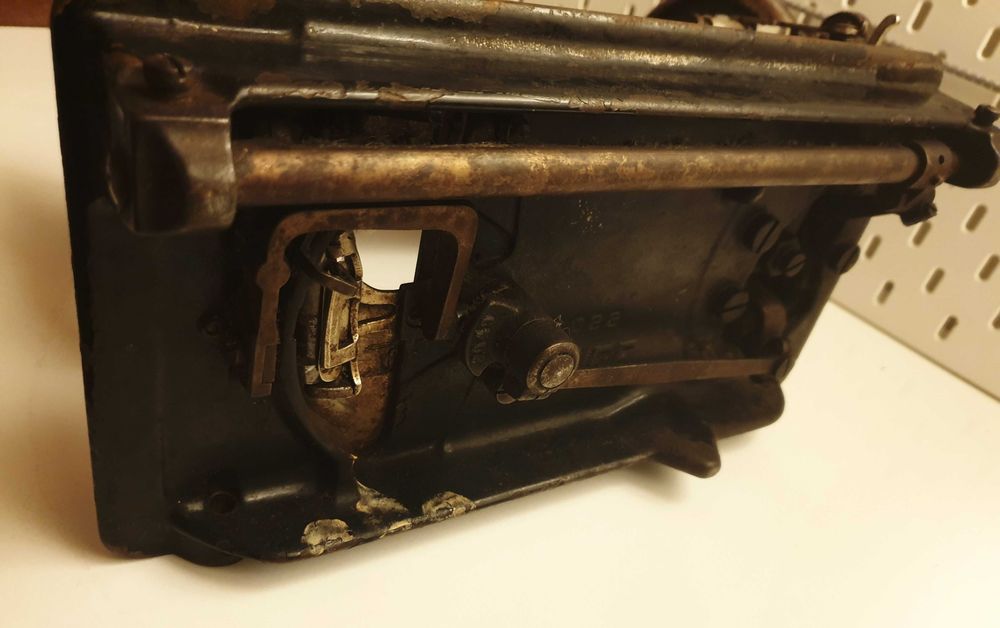 Maszyna do szycia Pfaff Kaiserslautern Nr.122915 - 9