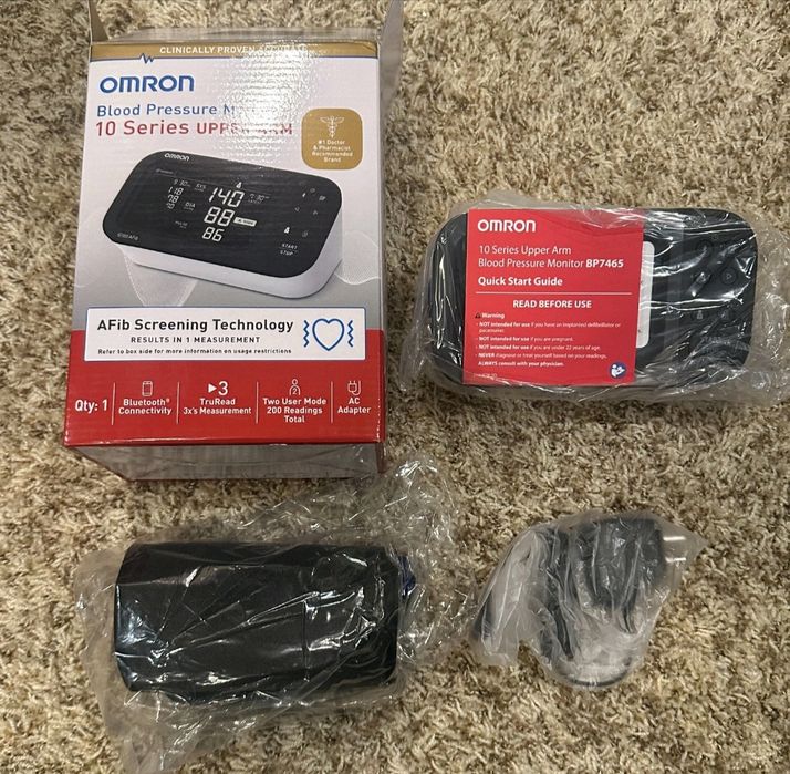 Тонометри Omron BP7465 (10 Series) з функцією AFib