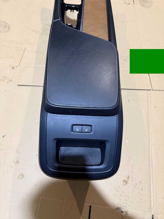 VOLVO XC90 II tunel środkowy