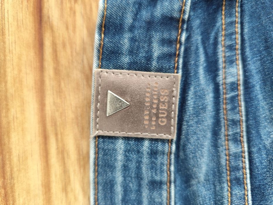 GUESS Dżinsy damskie rozm.24.Oryginał. OKAZJA!!!