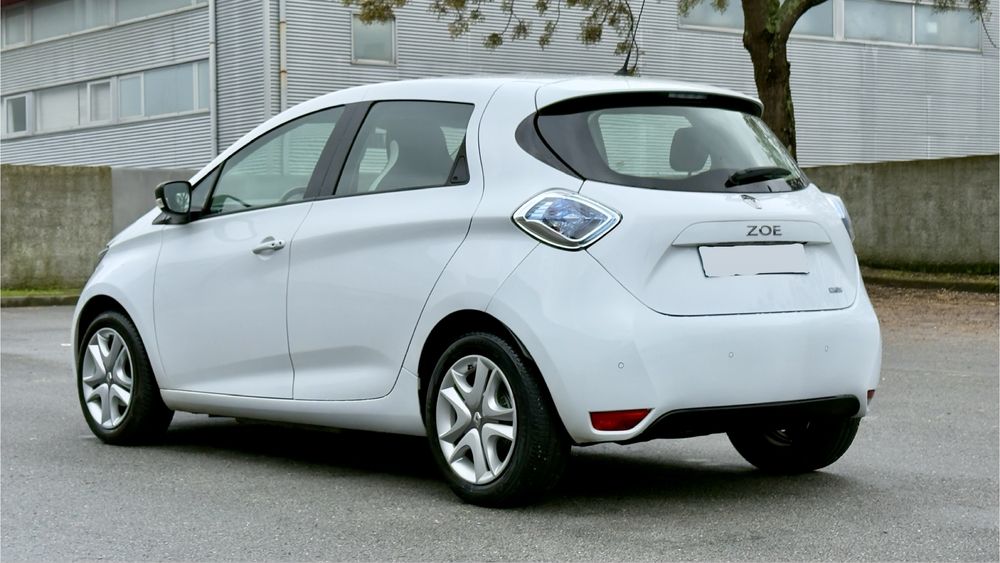 RENAULT ZOE 41 kWh C/IVA DEDUTIVEL APENAS 14 MIL KMS
