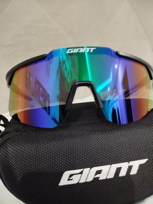 Nowe okulary sportowe Giant premium edition