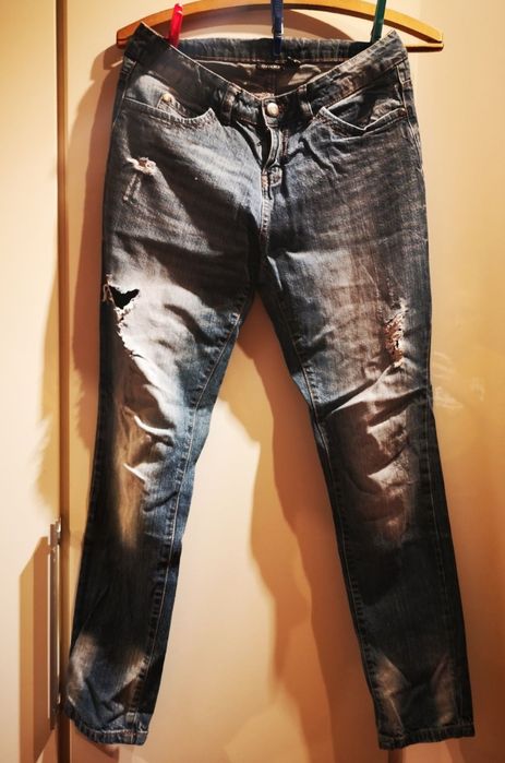 Spodnie jeans przetarcia r 36