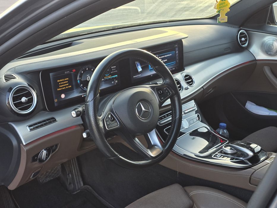 Mercedes-Benz E220d