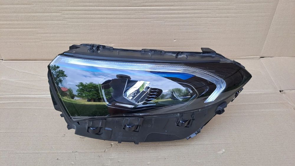 MERCEDES EQA EQB LEWA LAMPA FULL LED UŻYWANA A2439068900