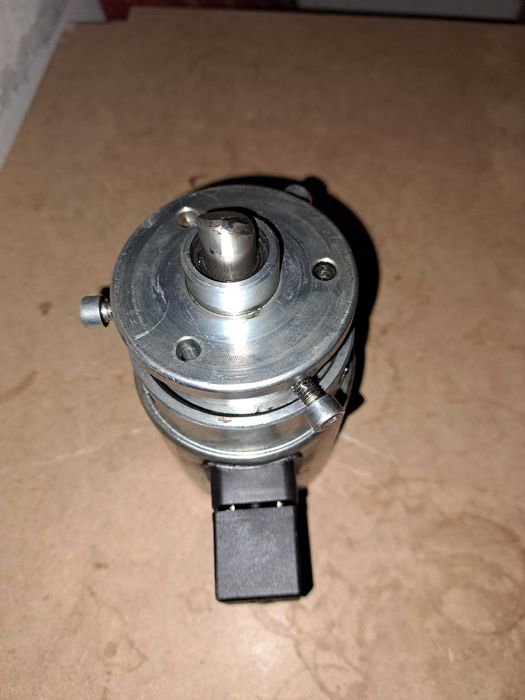 Elektromagnes cs80