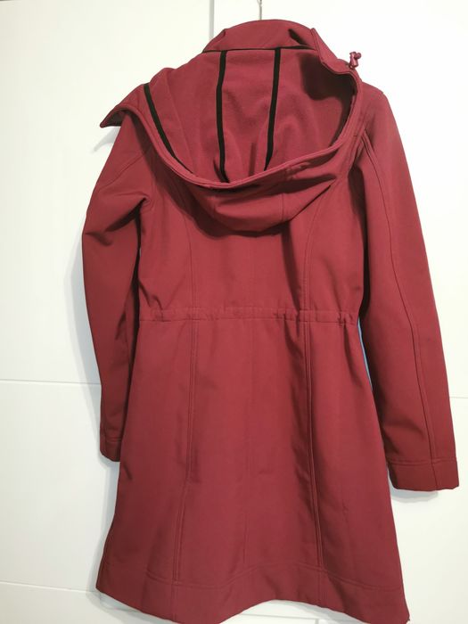 Wyprzedaż Dłuższy płaszczyk softshell bpc 36 z kapturem z metką