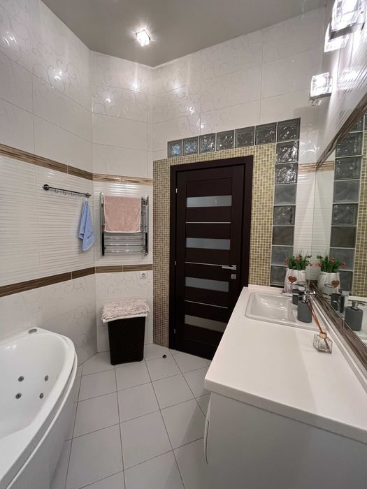 3-к.кв., Велика Васильківська 25 / Большая Васильковская 25