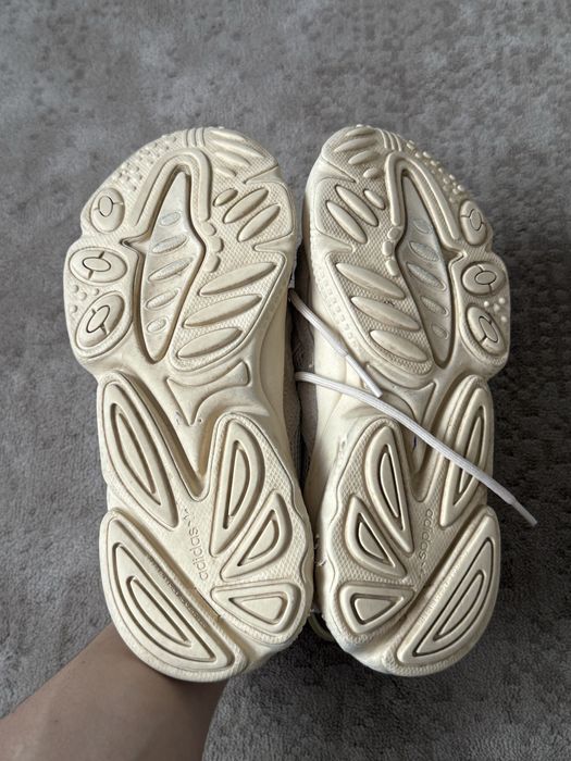 Кросівки adidas ozweego