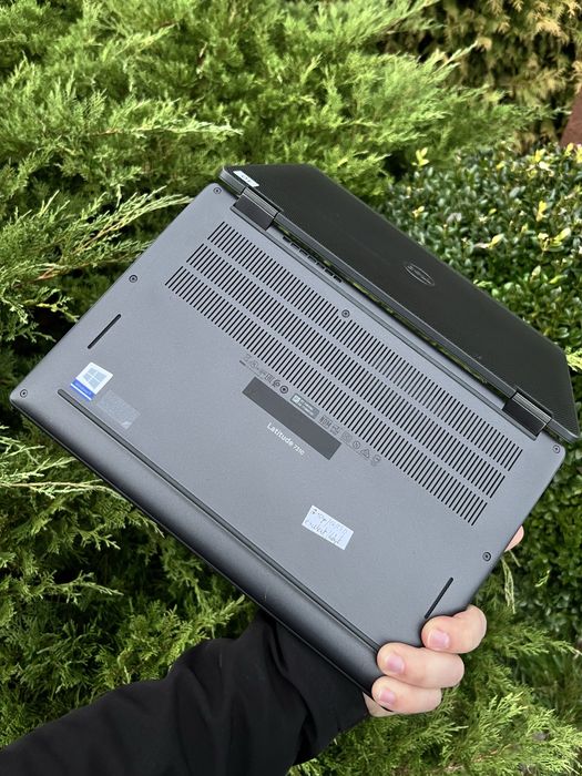 Dell Latitude 7310 i7-10610U 16GB DDR4 SSD 256 GB 13.3” FHD