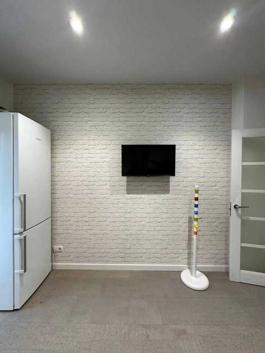 Продам 3 комн. квартиру 109 м² ЖК Приоритет новострой с ремонтом Солнечный NK
