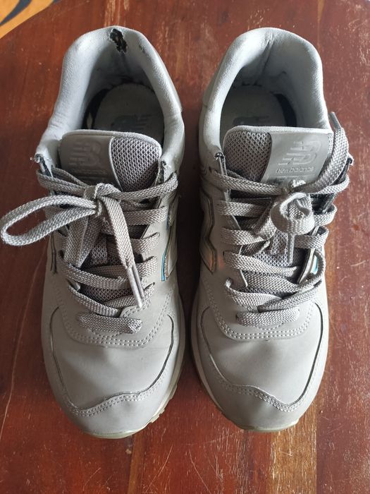 New balance holo