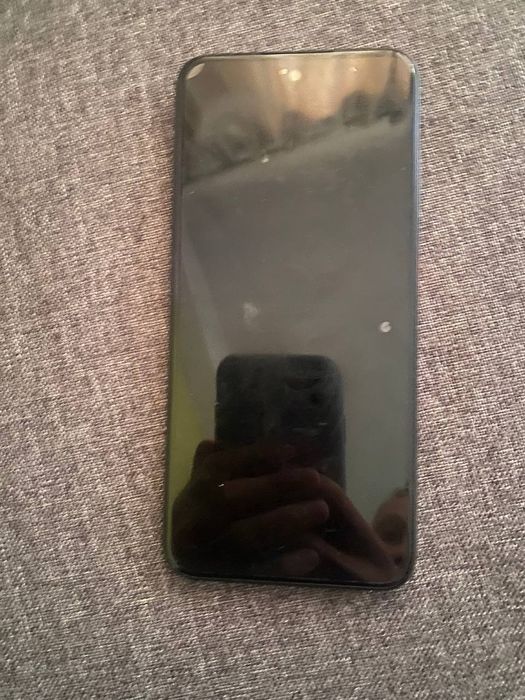 nubia v70 Design