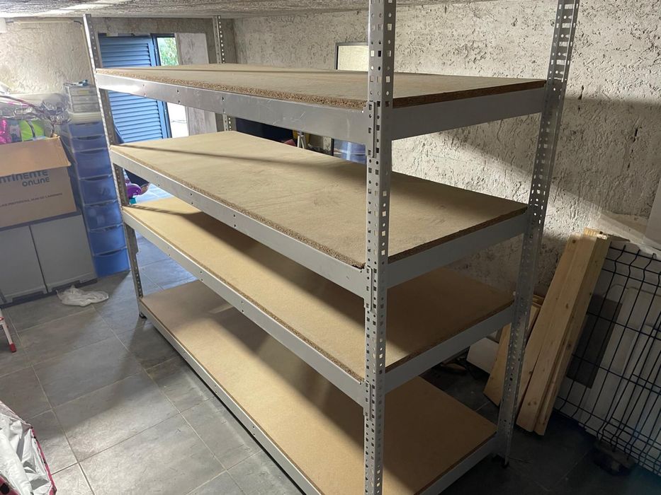 Componentes induviais para Racks