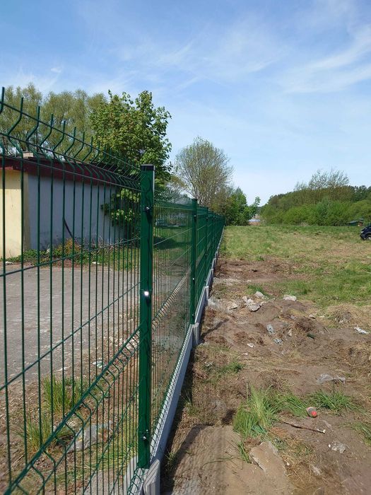 Ogrodzenia panelowe panele słupki brama furtka płot palety