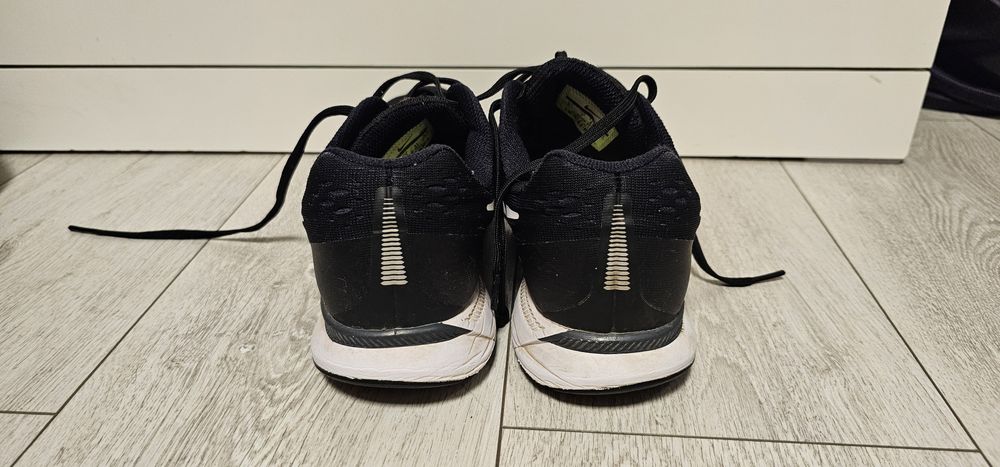 - Nike Air Zoom Pegasus 34 - Buty do biegania r. 41 wkładka 26,5cm