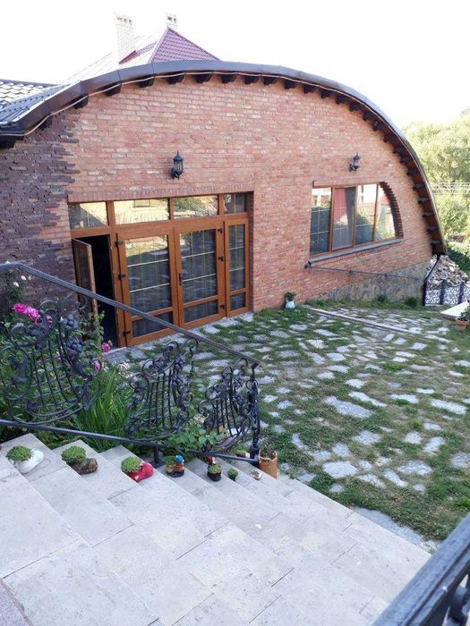 Продаж будинку , 400 кв. м, 5 кімнат можлива продажа за BTC Bitcoin