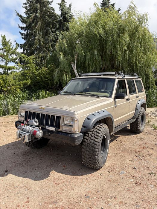 Jeep Cherokee XJ