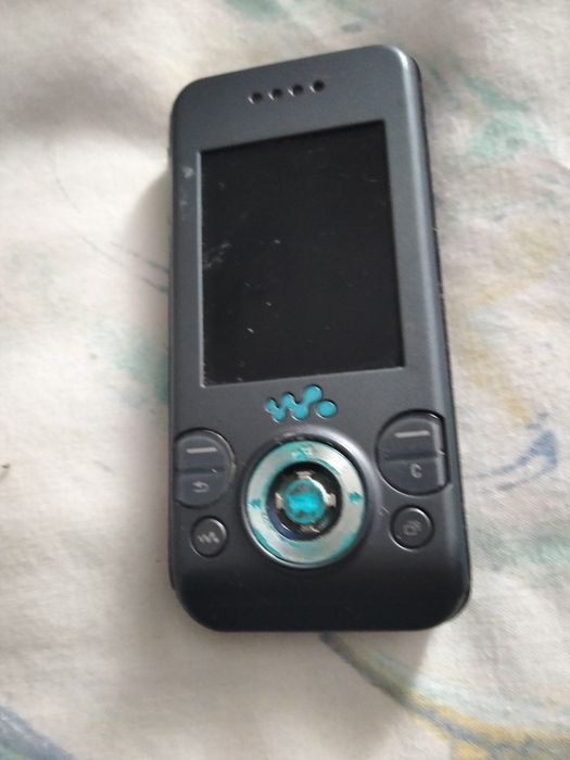 Telemóvel Sony Ericsson urgência