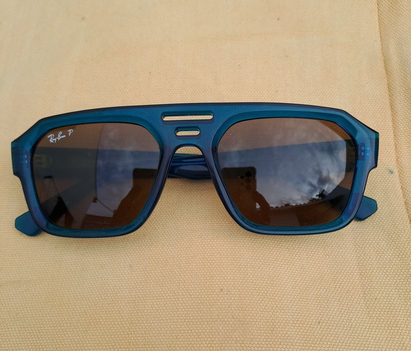 Óculos de sol Ray Ban RB4397 Corrigan Azul