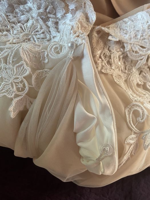 Suknia ślubna Caroline