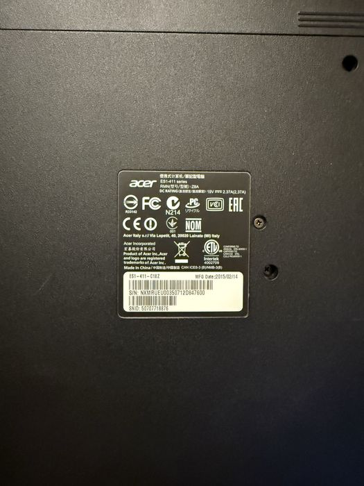 Ноутбук acer es1-411 в робочому стані з windows 7