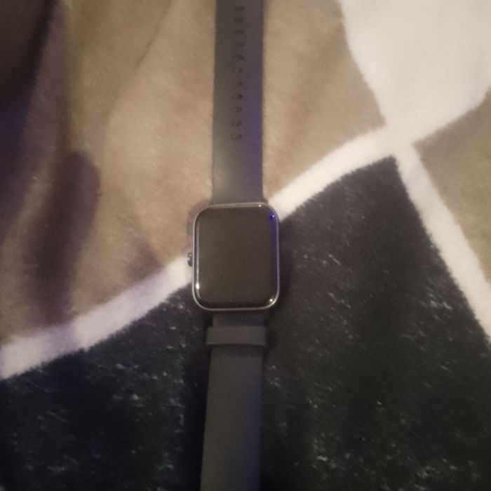 Обміняю годинник в робочому стані