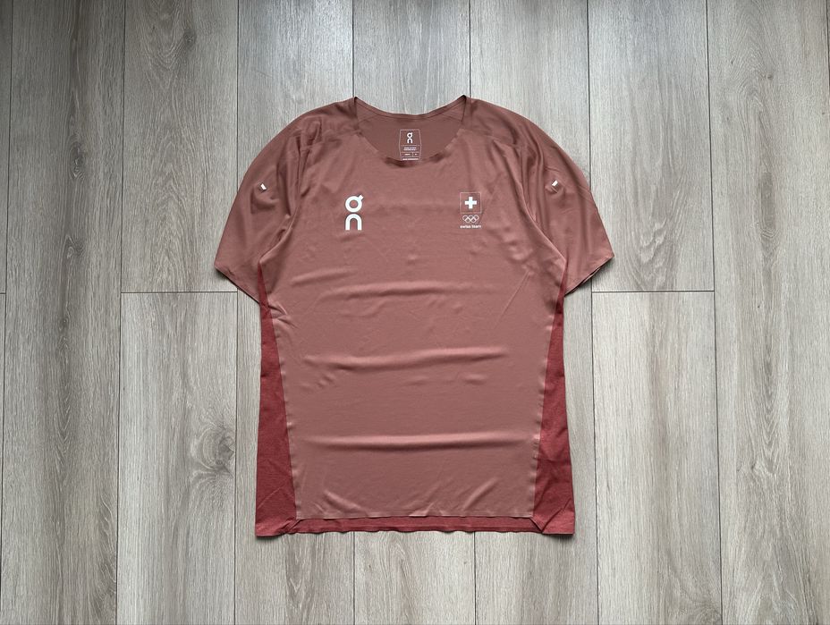 Футболка On Running Swiss Olympic Performance