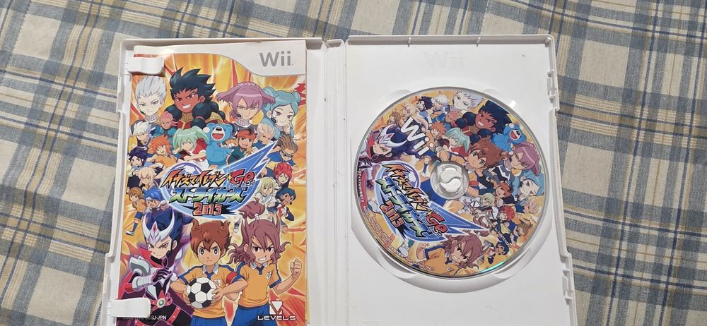 Inazuma Eleven Go Strikers 2013 e 2012