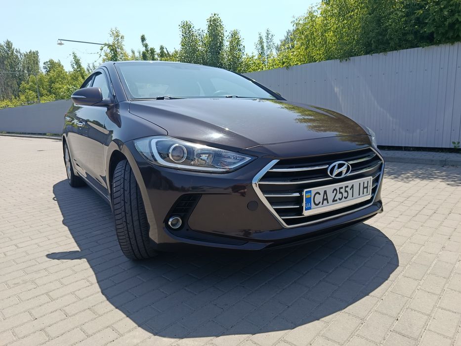 Hyundai Elantra