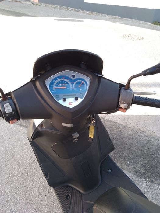 Vendo uma moto Agility Kymco 125