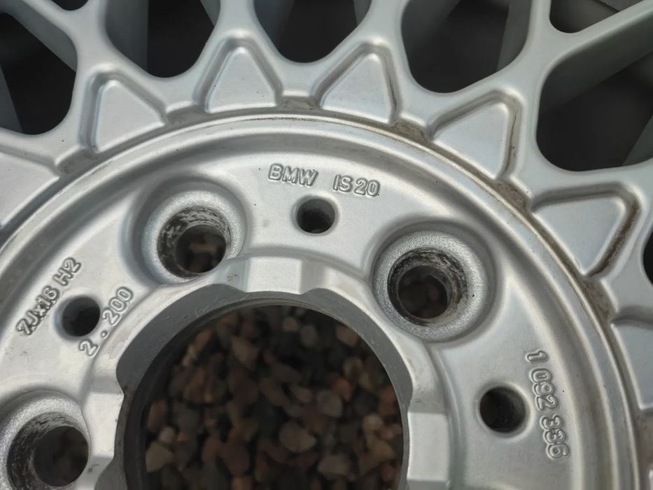 bmw  e39 / e46 / e38 / e36 / e34 / e32 / e60 / itp. oryginalny komplet