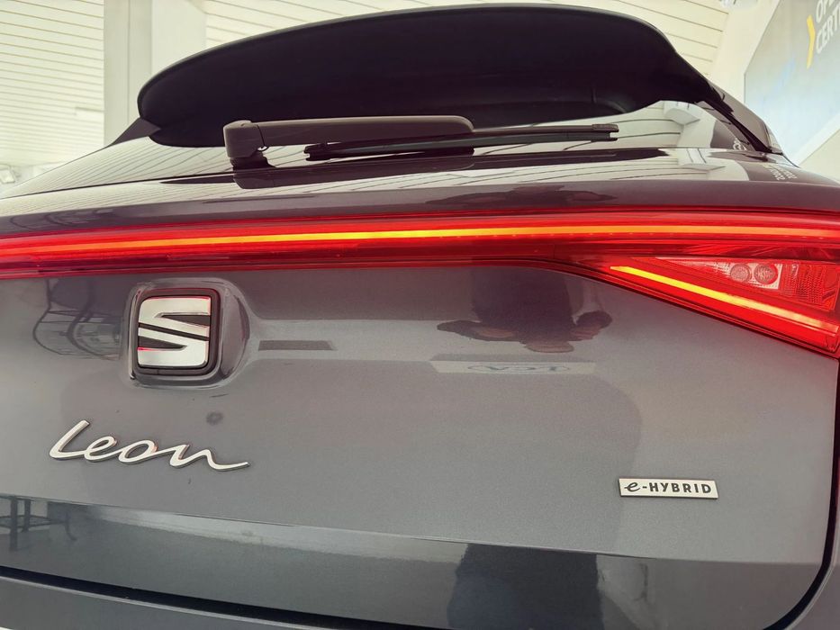 SEAT Leon ST 1.4 e-Hybrid Xcellence DSG