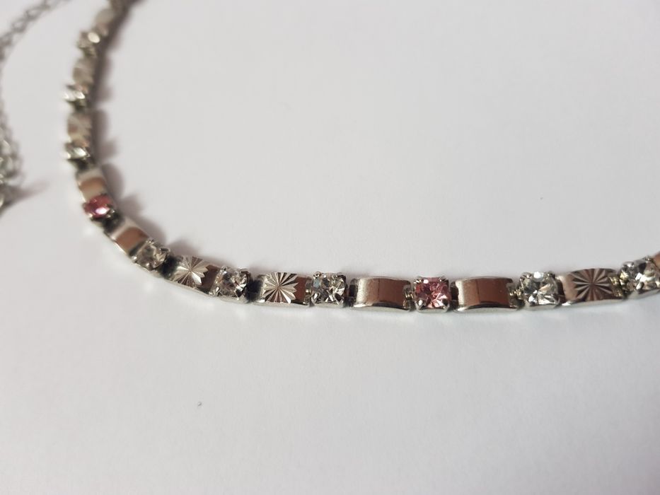 Choker, naszyjnik, kryszytałki