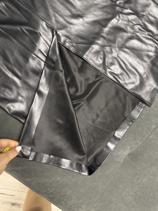 Спідниця шкіряна довга