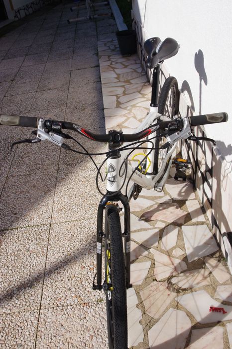 Bicicleta Zoulou roda 26 , ideal para cidade