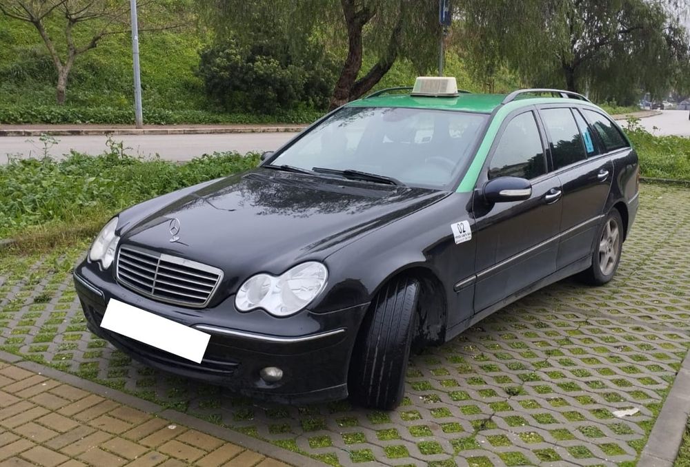 Praça + Táxi inspecionado