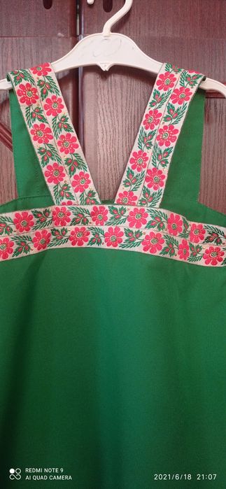 Зелёный сарафан для девочки
