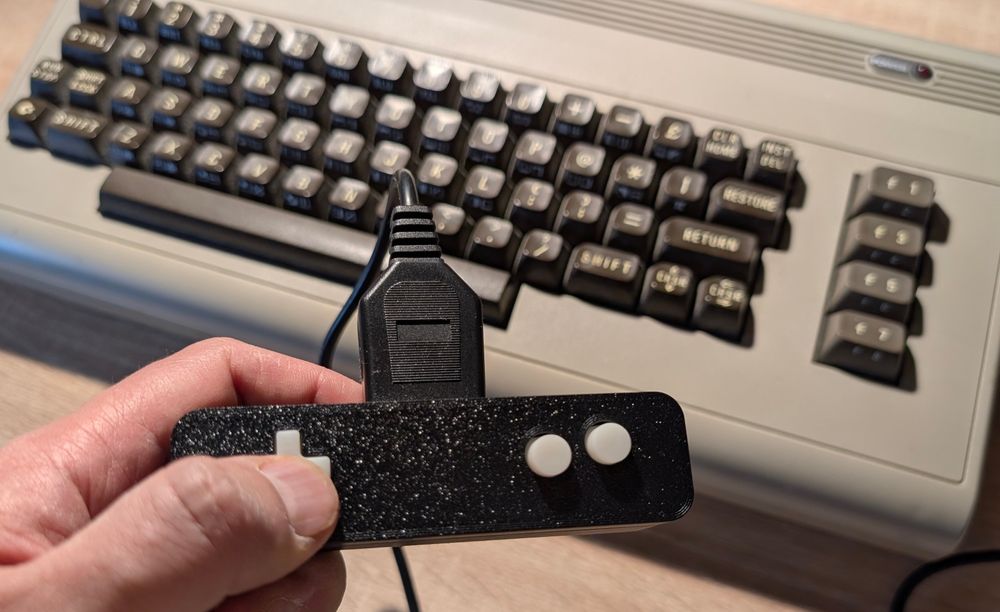 Mini PADy do retro komputerów DB9