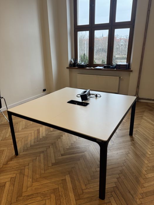 Stół biurowy IKEA Bekant