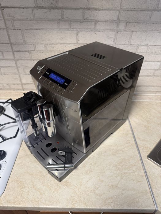 Кавомашина  Delonghi Primadonna S ECAM 28.466