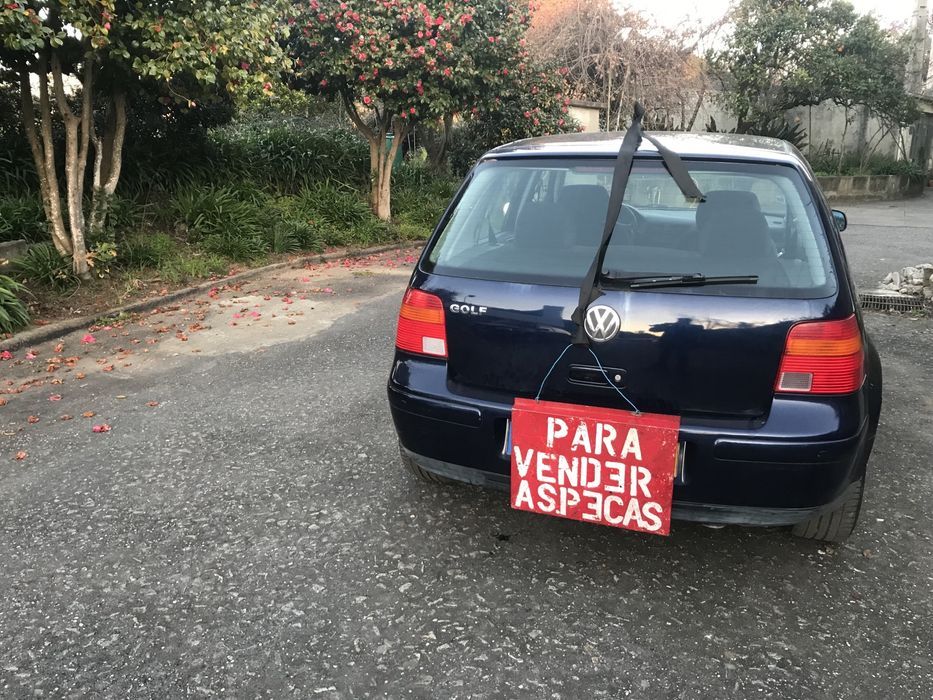 Golfe 4 (1.4 gasolina ano 1999